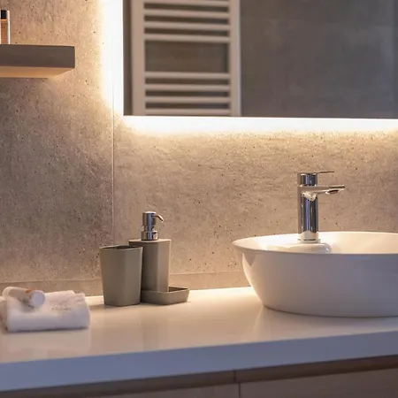 Aeson Premium Living Aparthotel Volos