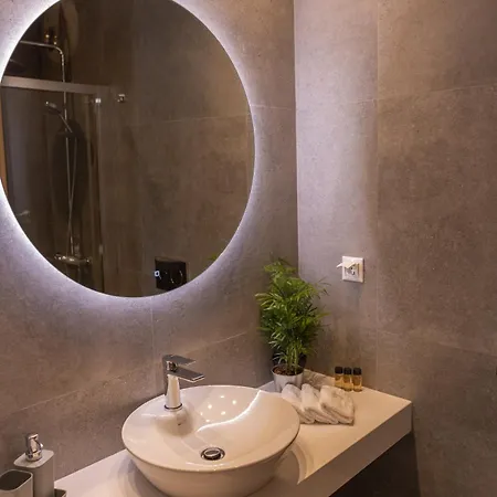 Aparthotel Aeson Premium Living 4*