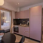 מלון דירות Aeson Premium Living 3*