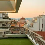 Aeson Premium Living מלון דירות 3*