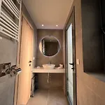 מלון דירות Aeson Premium Living וולוס