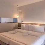 Aeson Premium Living מלון דירות 3*