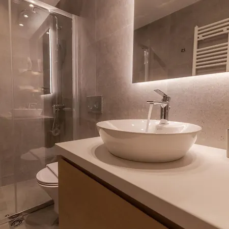 Aeson Premium Living 4*