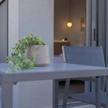 Aeson Premium Living *