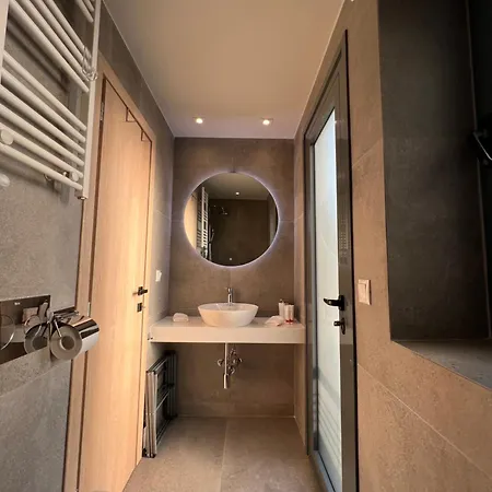 מלון דירות Aeson Premium Living וולוס